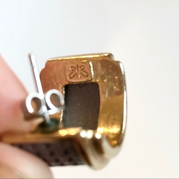 Vintage Weekenders | Pierced Gold Blue Earrings - Picture 5 of 5